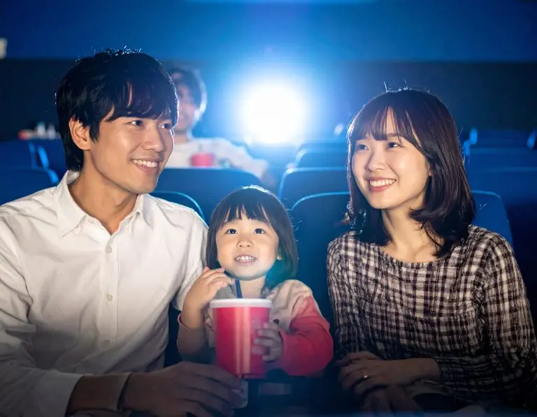 2026年最新】映画を安く見る方法15選！映画を1,000円で見るための条件 